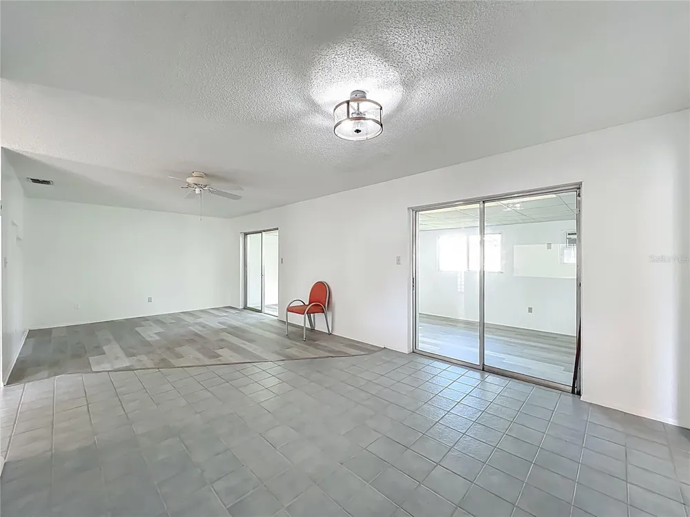 5321 WILLIAMSPORT DRIVE Orlando, FL 32821
