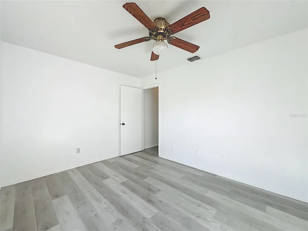 5321 WILLIAMSPORT DRIVE Orlando, FL 32821