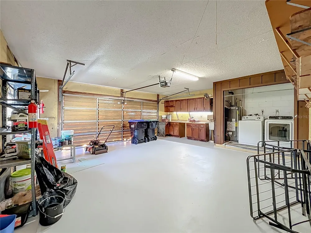 5321 WILLIAMSPORT DRIVE Orlando, FL 32821