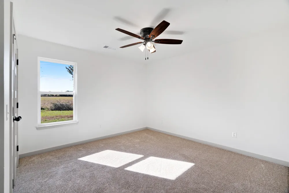 728 County Road 44050 Powderly, TX 75473