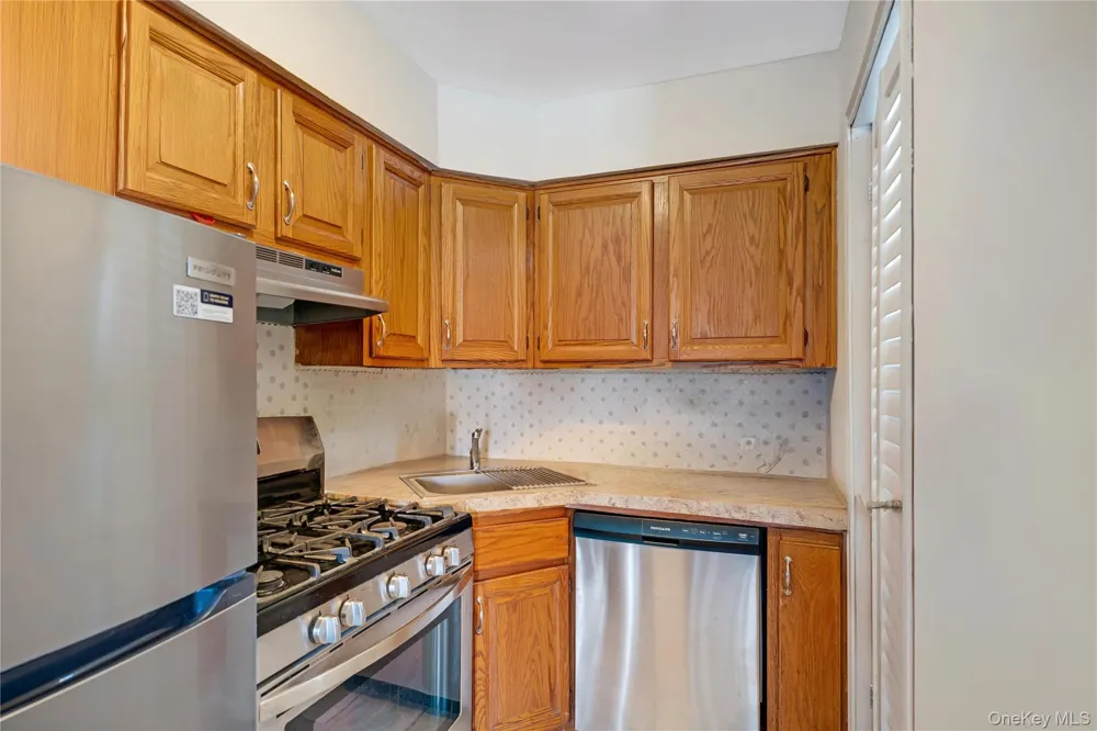 17 Gregory Lane #A Staten Island, NY 10314