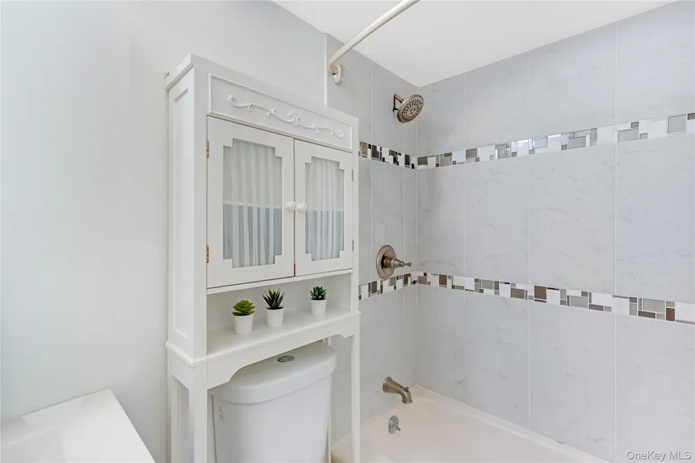 17 Gregory Lane #A Staten Island, NY 10314