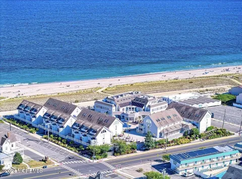 900 Ocean Avenue #29