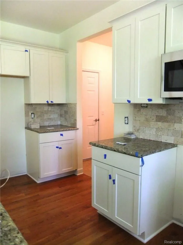 48945 Tuscan Hills Drive Plymouth City, MI 48170
