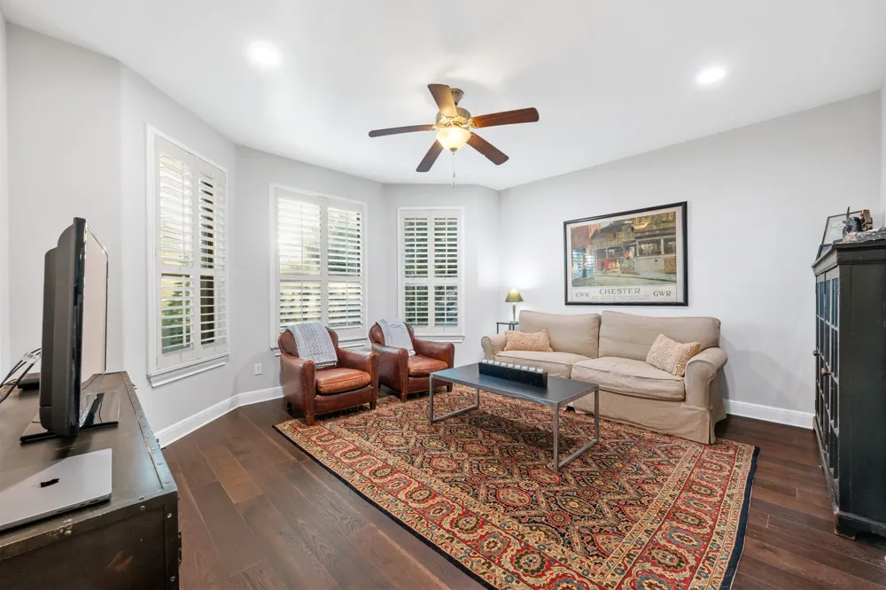 12013 Palisades Parkway Austin, TX 78732