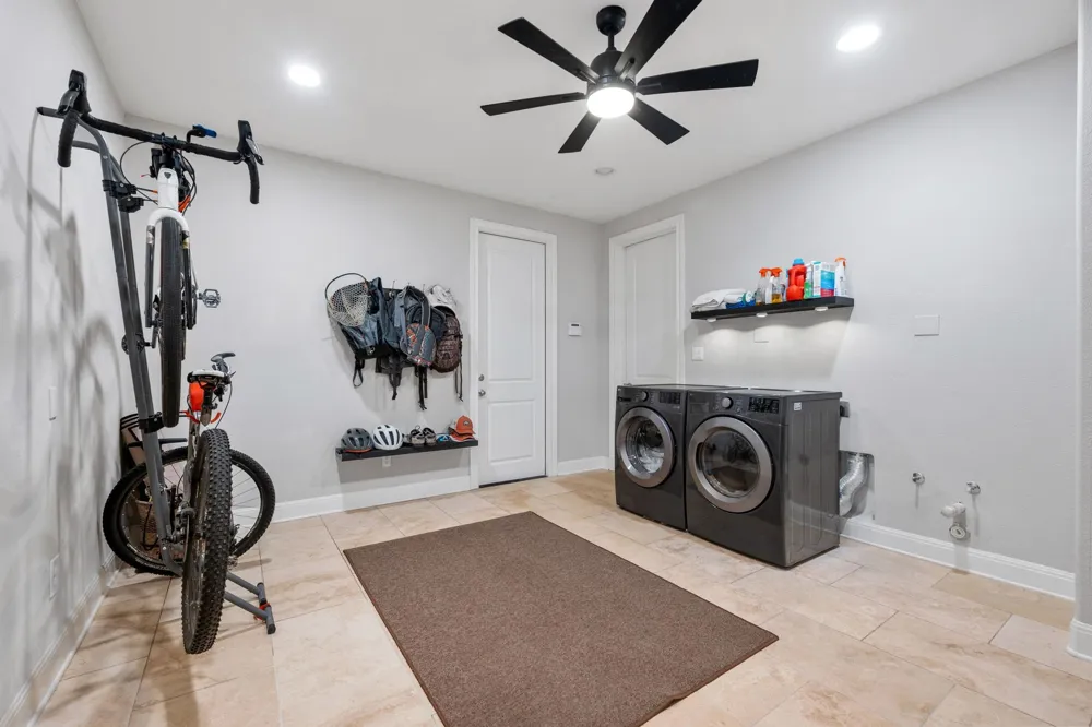 12013 Palisades Parkway Austin, TX 78732