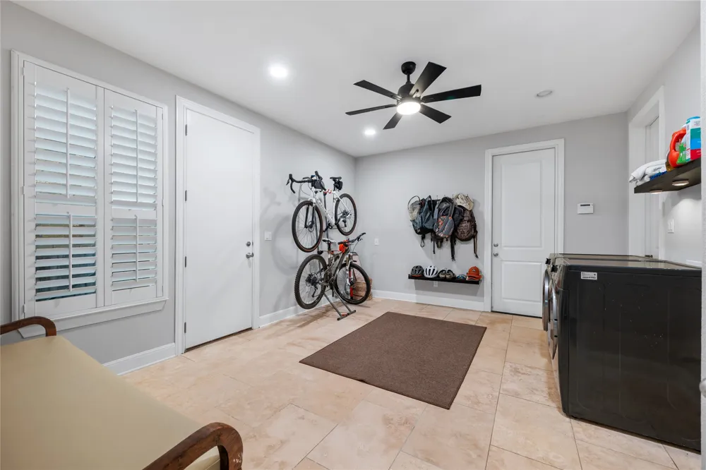 12013 Palisades Parkway Austin, TX 78732