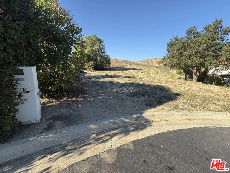 Ruthwood Calabasas, CA 91302