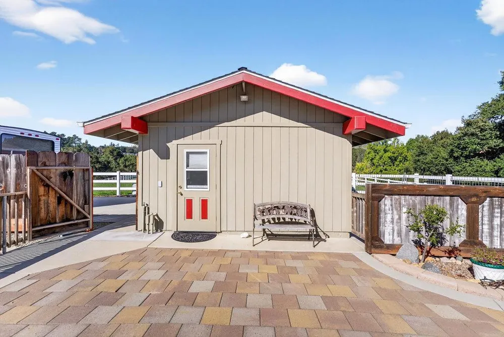 3485 Stable Lane Santa Cruz, CA 95065