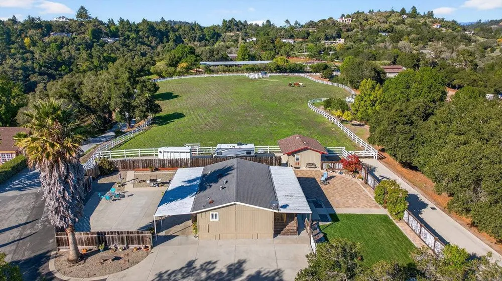 3485 Stable Lane Santa Cruz, CA 95065