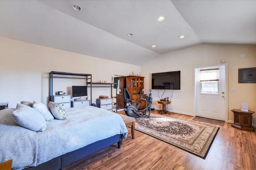 3485 Stable Lane Santa Cruz, CA 95065
