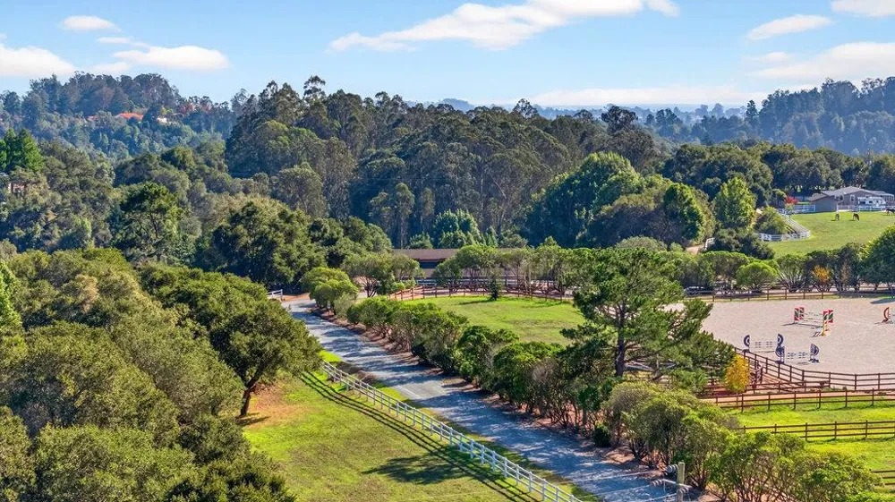 3485 Stable Lane Santa Cruz, CA 95065