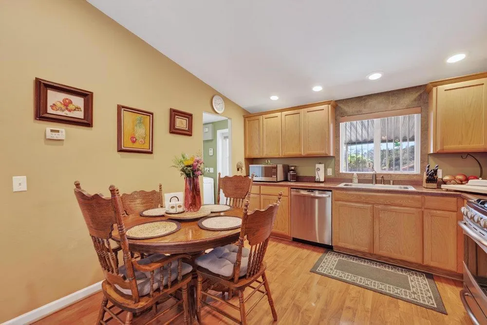 3485 Stable Lane Santa Cruz, CA 95065