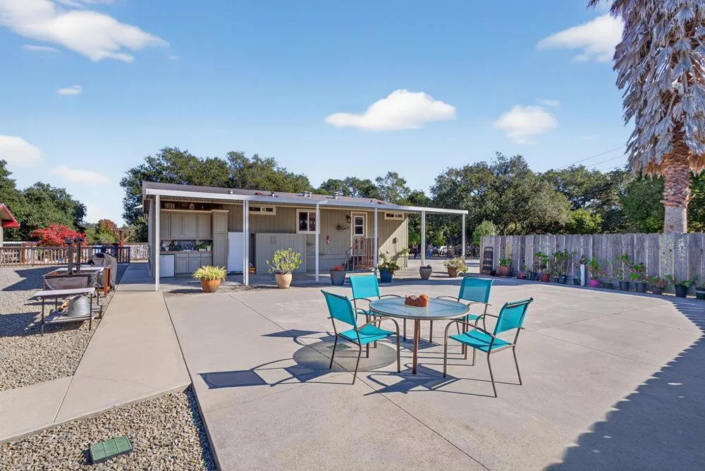 3485 Stable Lane Santa Cruz, CA 95065