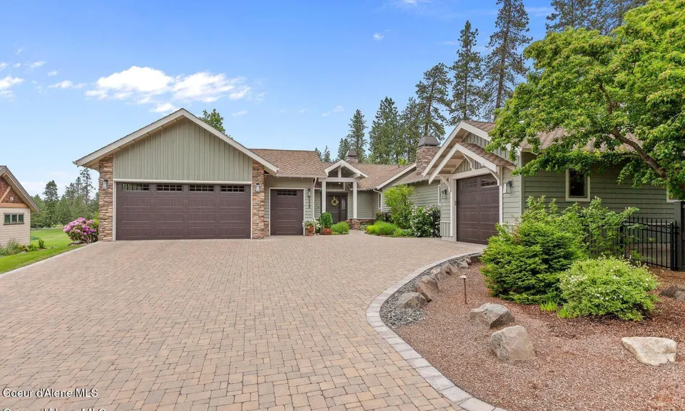 9925 COUNTRY CLUB DRIVE Hayden Lake, ID 83835