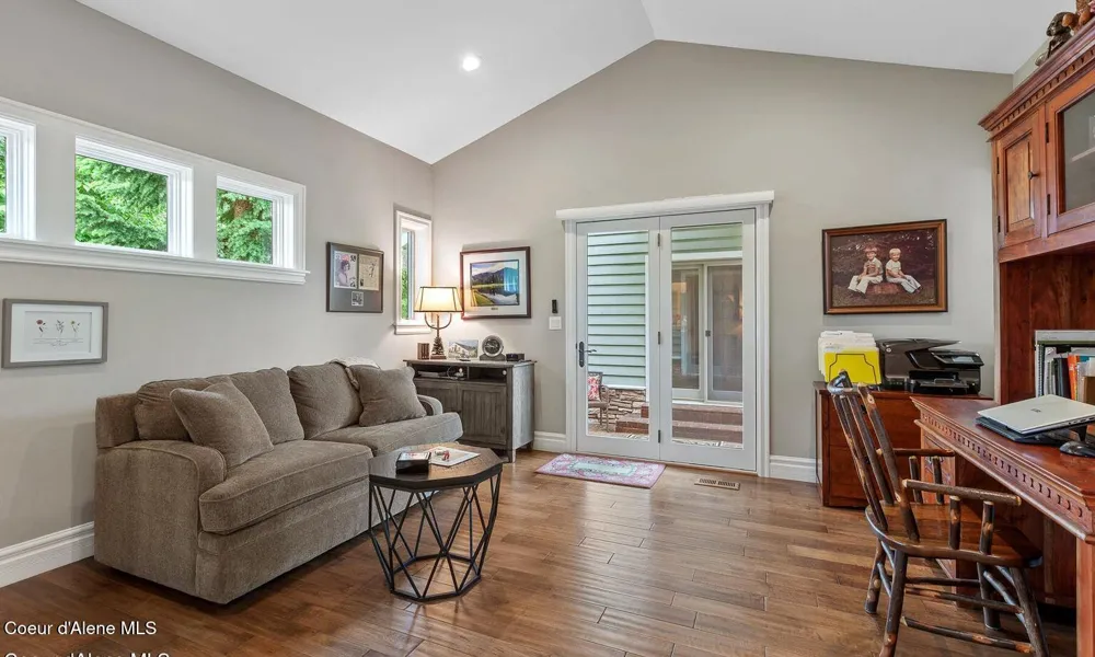 9925 COUNTRY CLUB DRIVE Hayden Lake, ID 83835