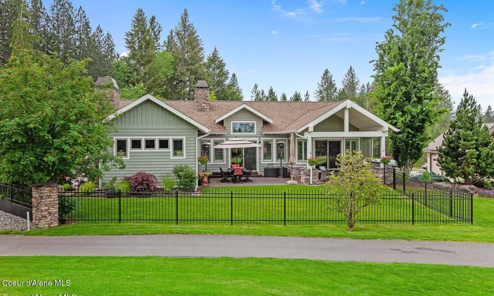 9925 COUNTRY CLUB DRIVE Hayden Lake, ID 83835