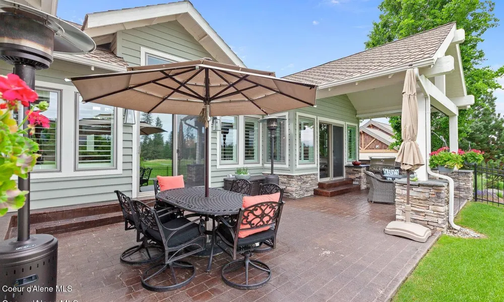 9925 COUNTRY CLUB DRIVE Hayden Lake, ID 83835