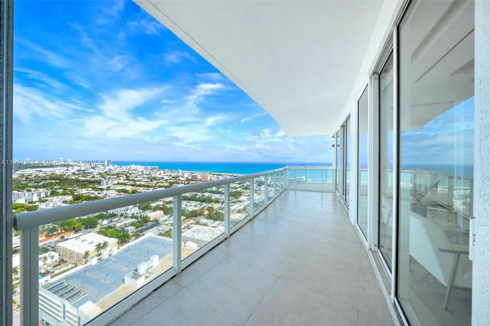 450 Alton Rd #PH 4104 Miami Beach, FL 33139
