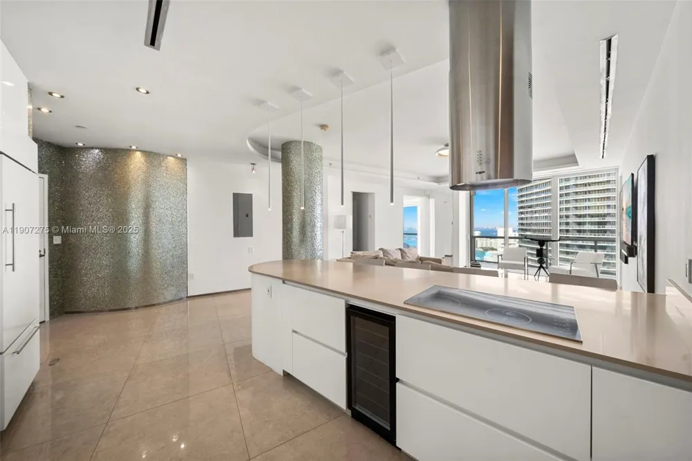 450 Alton Rd #PH 4104 Miami Beach, FL 33139