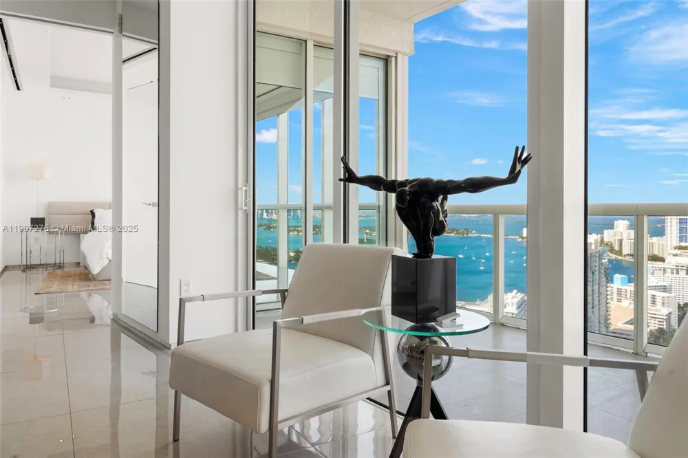 450 Alton Rd #PH 4104 Miami Beach, FL 33139