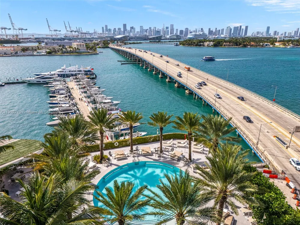 450 Alton Rd #PH 4104 Miami Beach, FL 33139