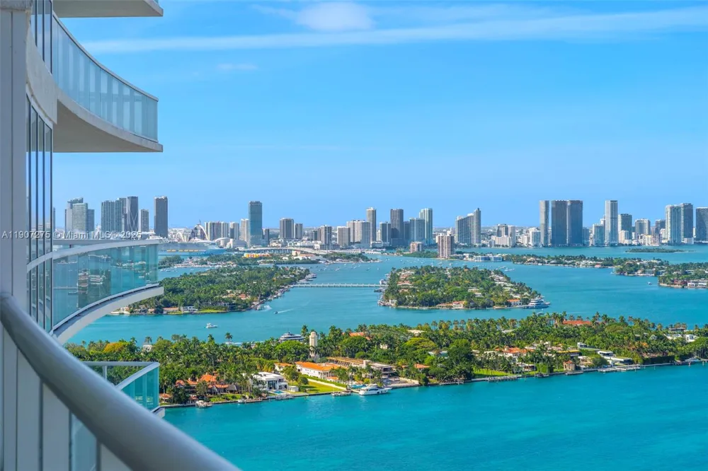 450 Alton Rd #PH 4104 Miami Beach, FL 33139