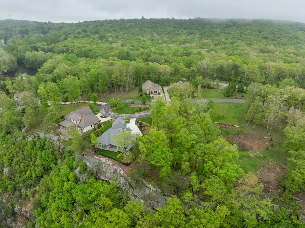 407 Brow Wood Lane Lookout Mountain, GA 30750