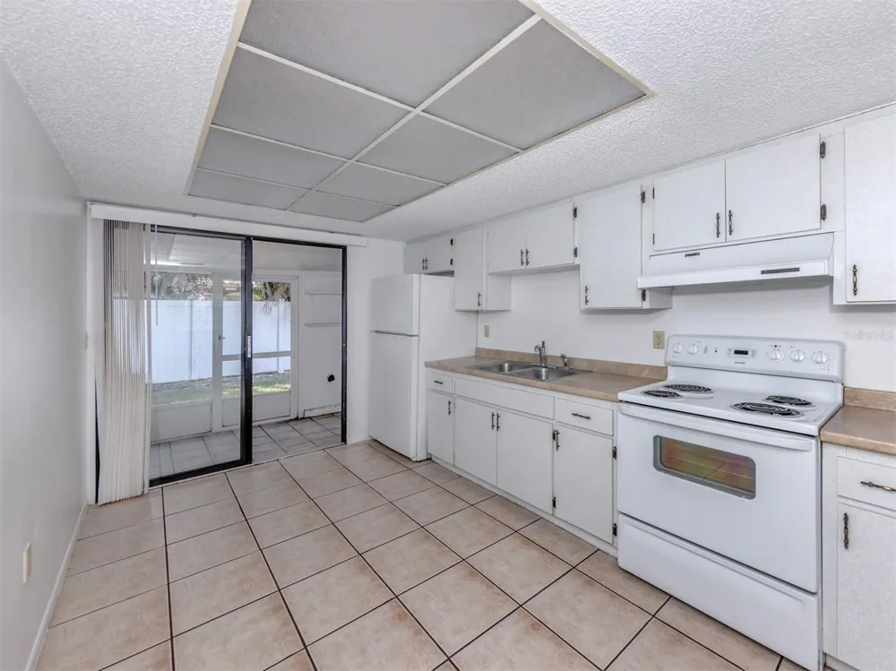668 SUBSTATION ROAD Venice, FL 34285