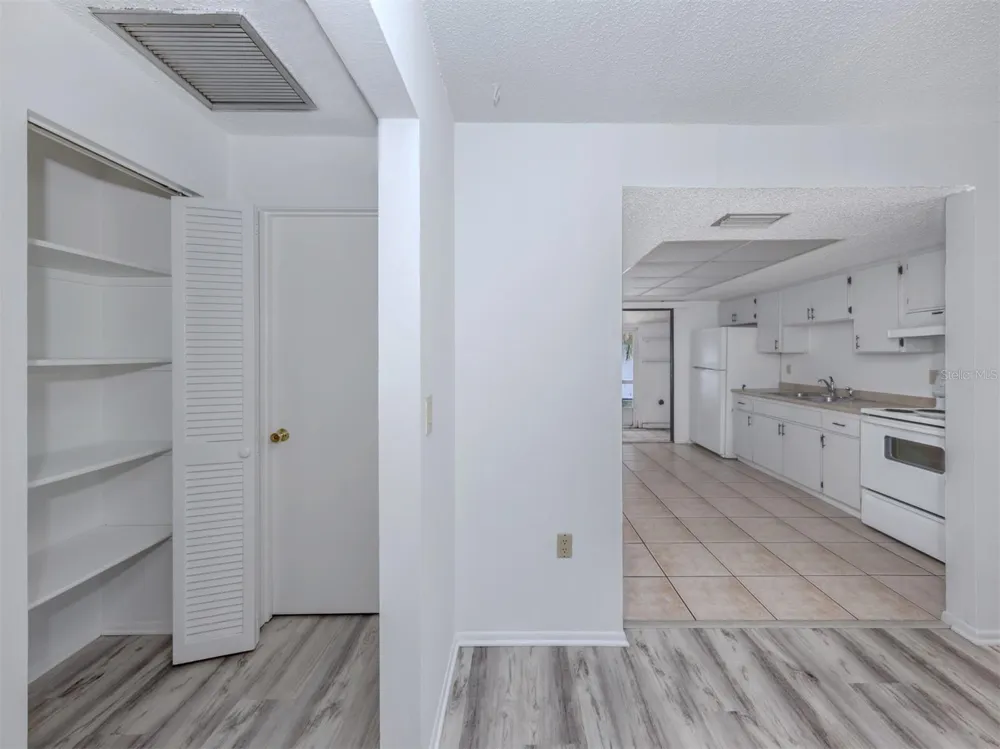 668 SUBSTATION ROAD Venice, FL 34285