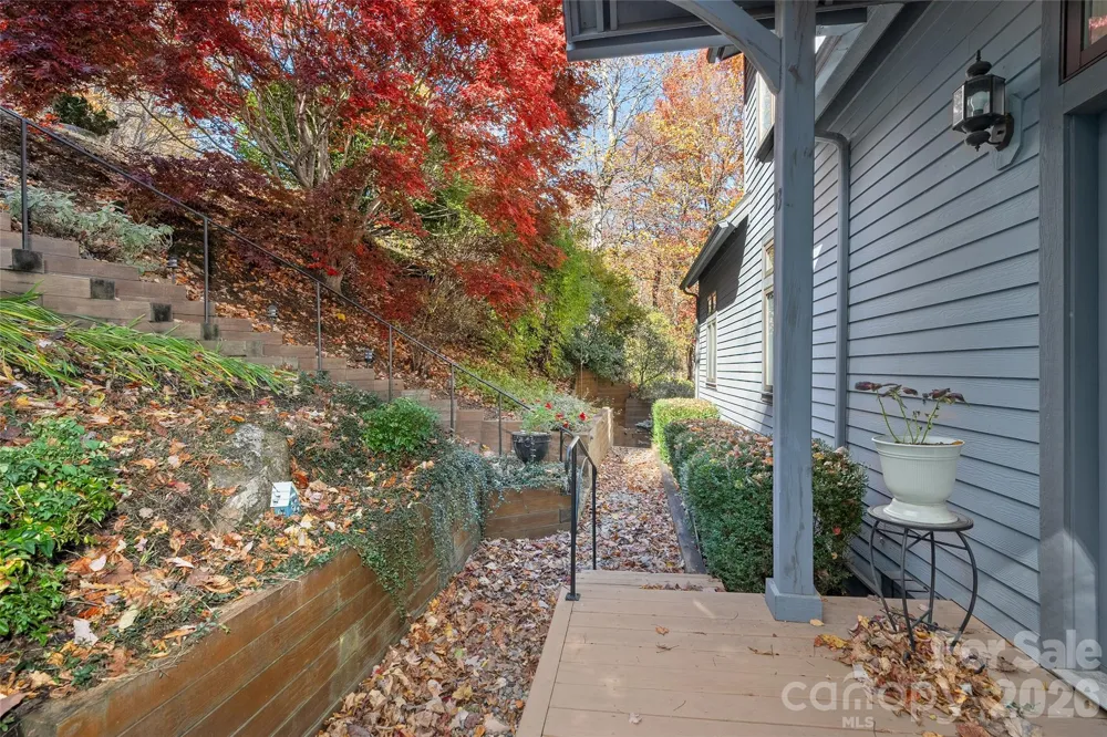 33 Great Aspen Way Black Mountain, NC 28711