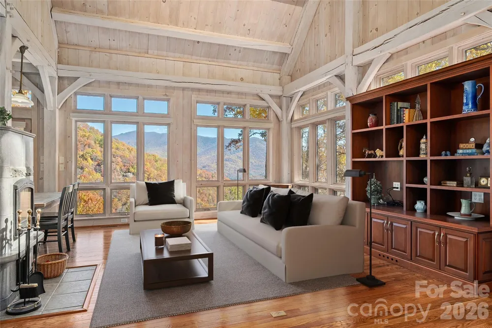33 Great Aspen Way Black Mountain, NC 28711