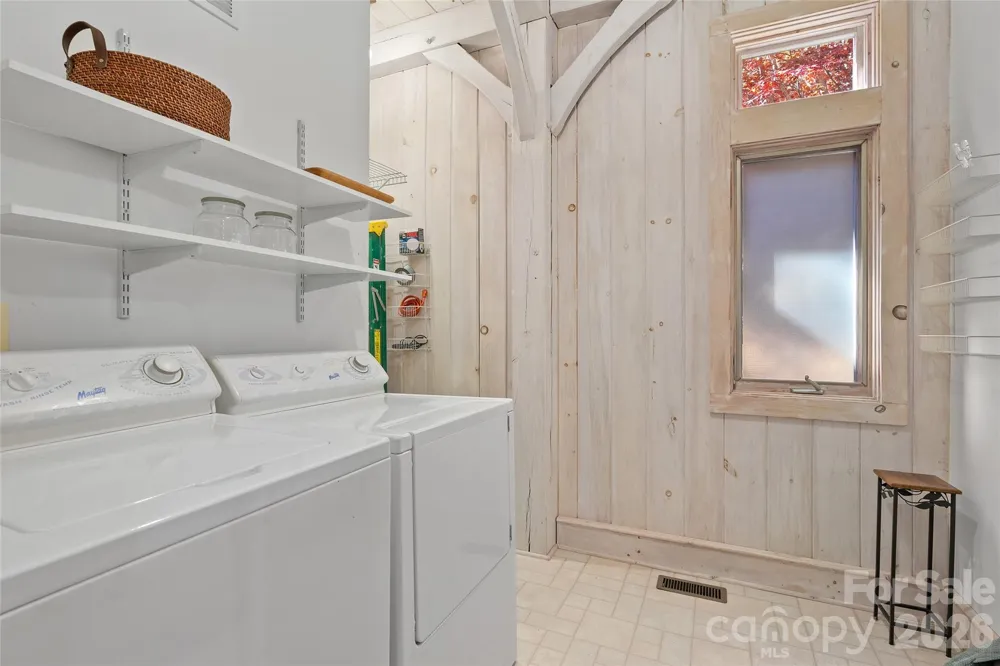 33 Great Aspen Way Black Mountain, NC 28711