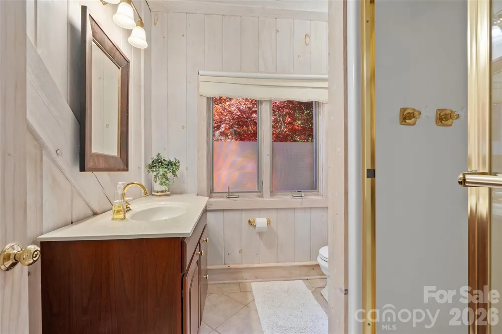 33 Great Aspen Way Black Mountain, NC 28711