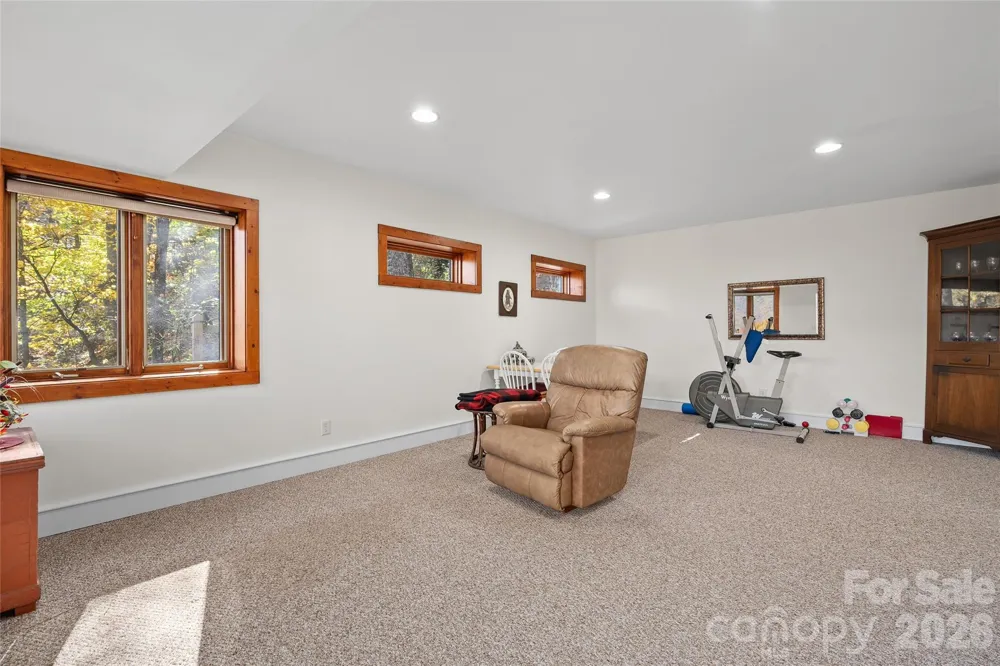 33 Great Aspen Way Black Mountain, NC 28711