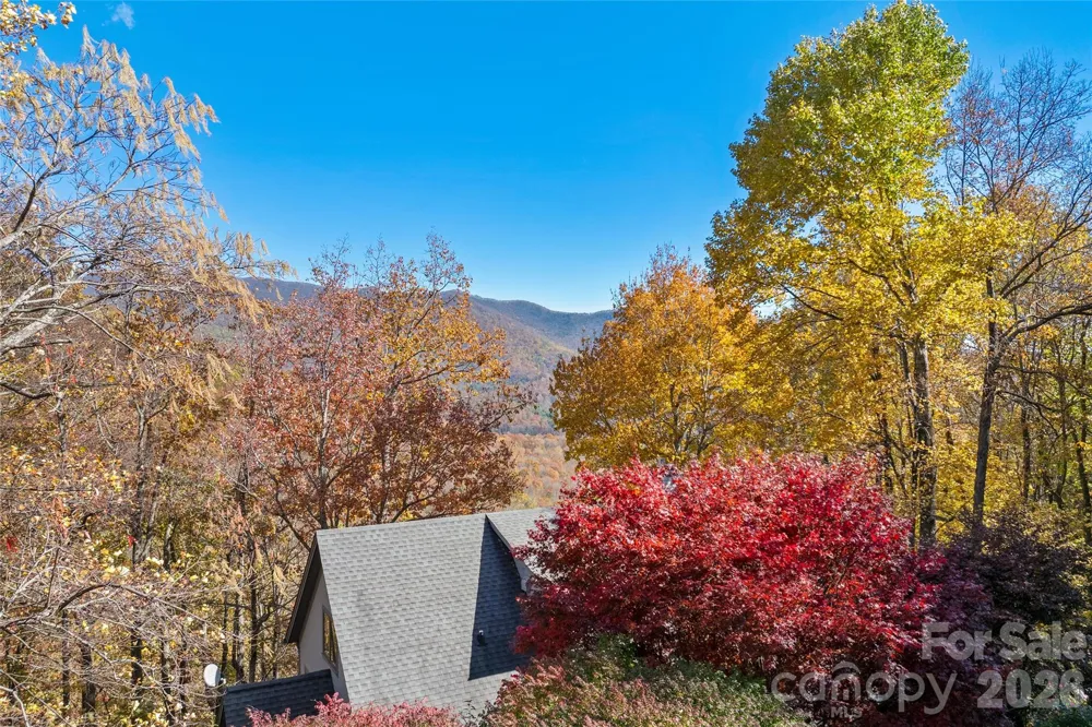 33 Great Aspen Way Black Mountain, NC 28711