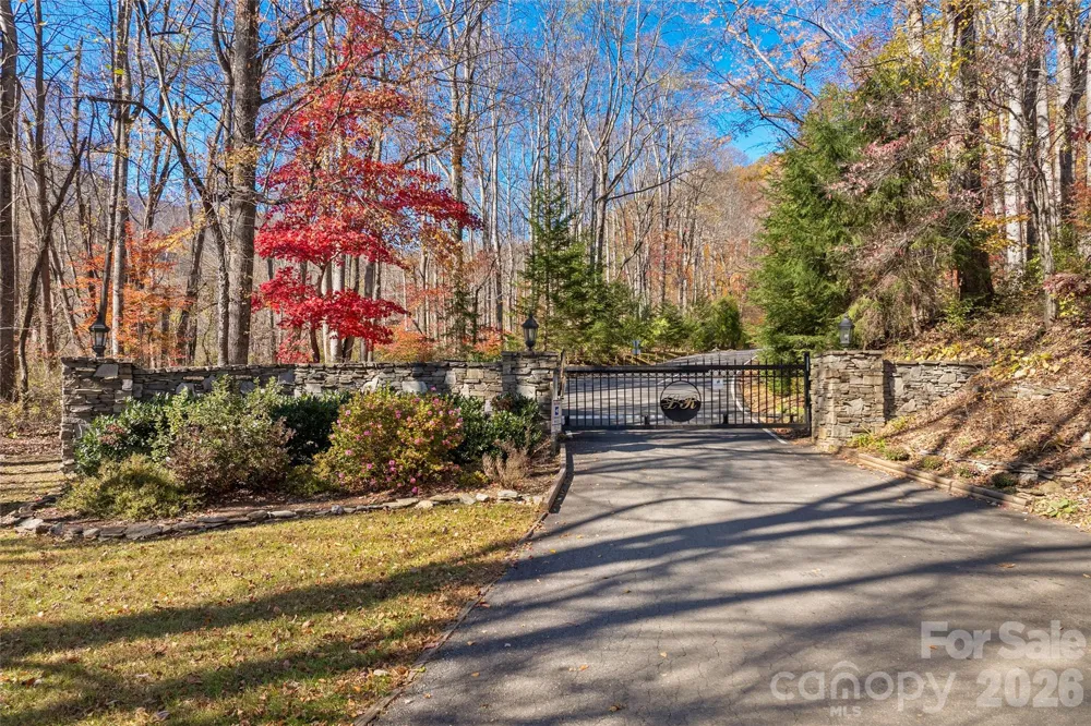 33 Great Aspen Way Black Mountain, NC 28711