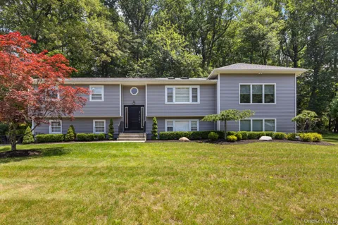 29 Skylark Drive