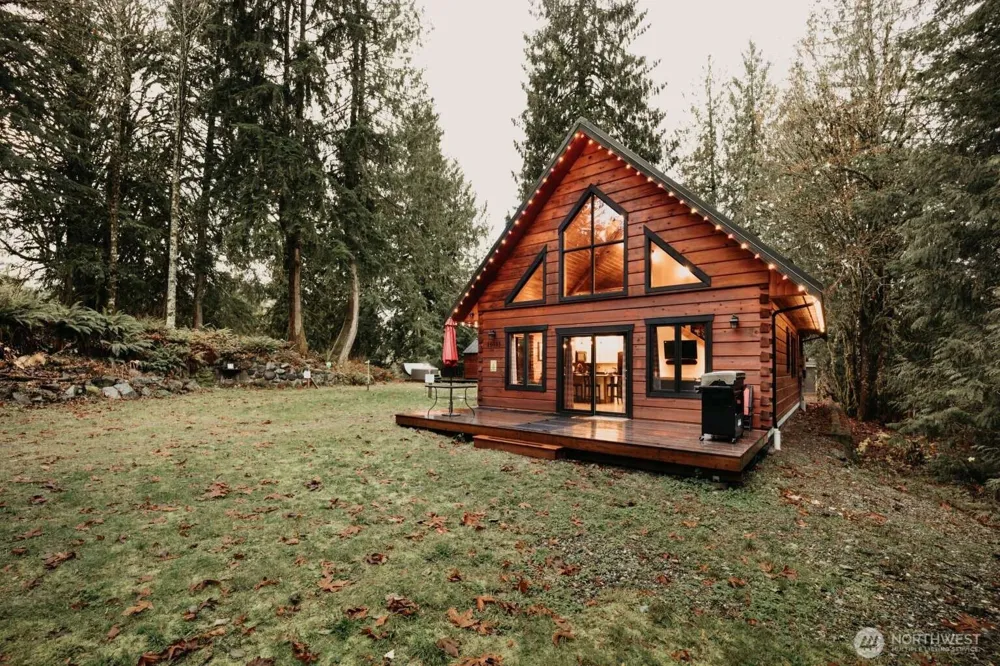15033 Welcome Road Glacier, WA 98244
