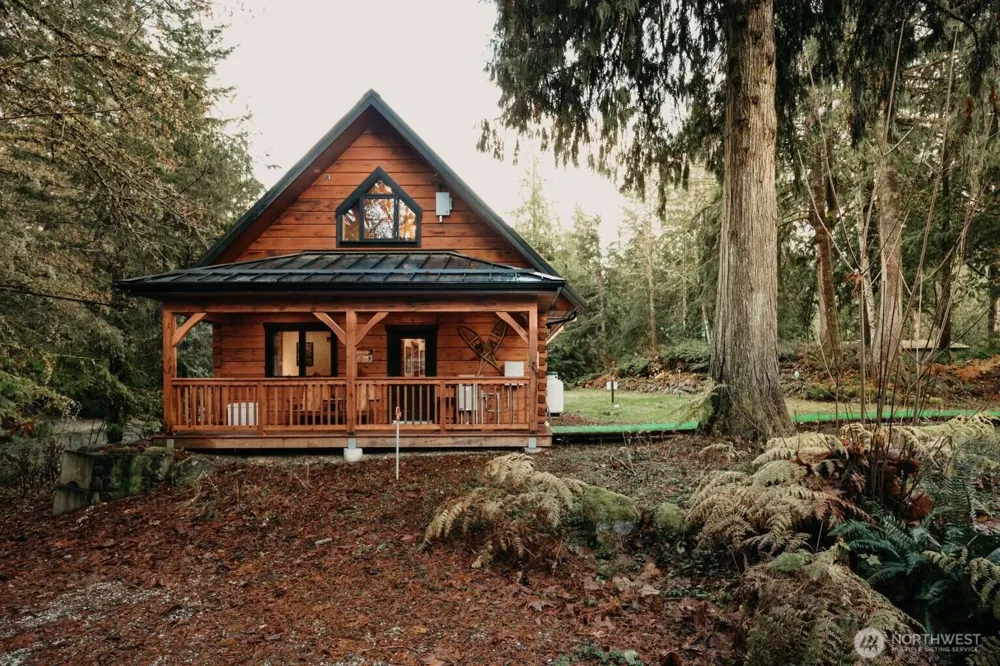 15033 Welcome Road Glacier, WA 98244