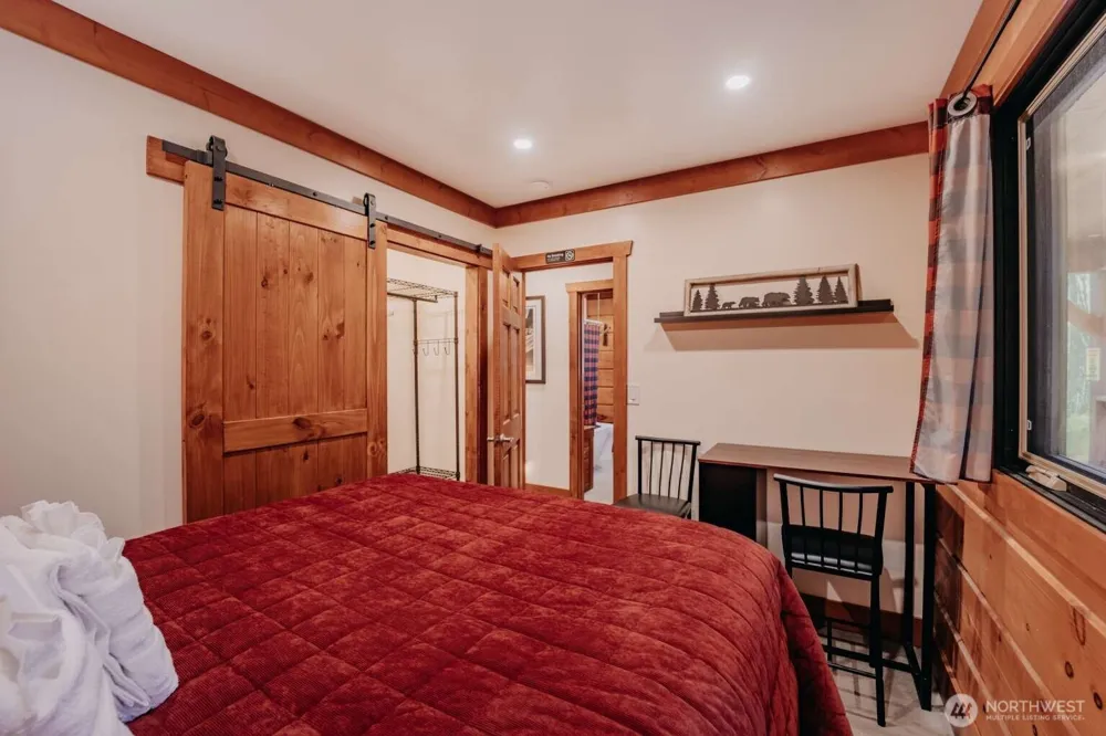 15033 Welcome Road Glacier, WA 98244