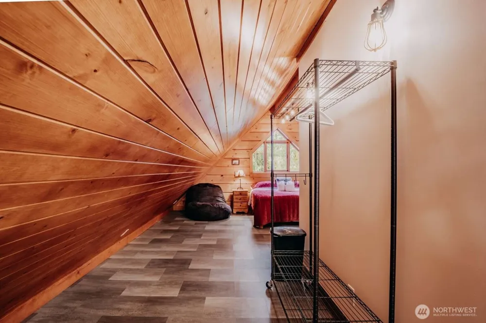 15033 Welcome Road Glacier, WA 98244
