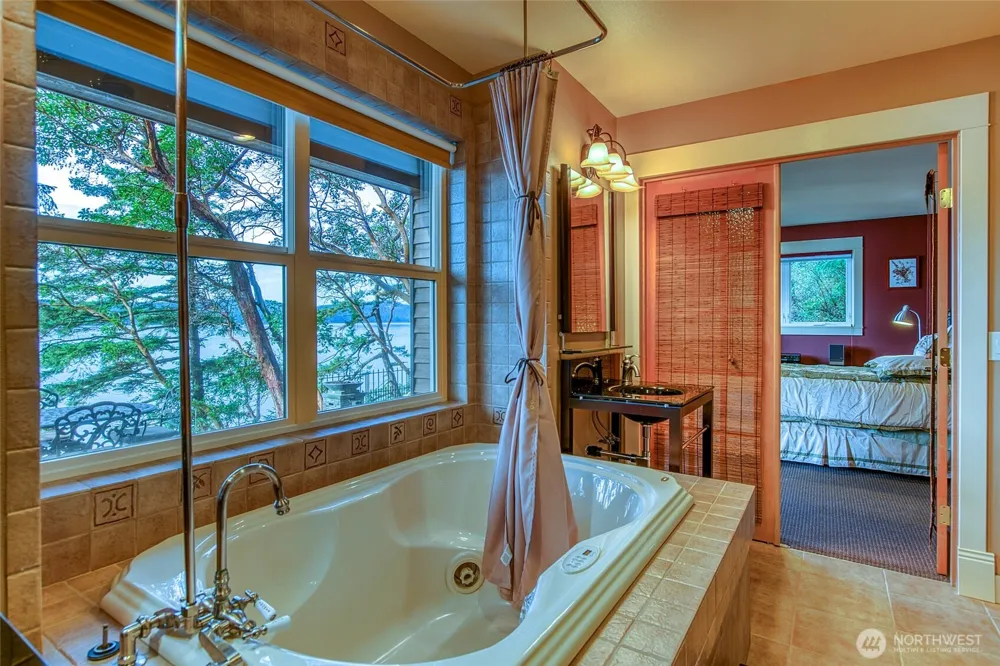 599 Shore Drive Orcas Island, WA 98245