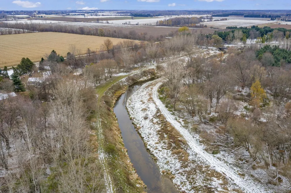 495 Church Road Bridgehampton Township, MI 48419