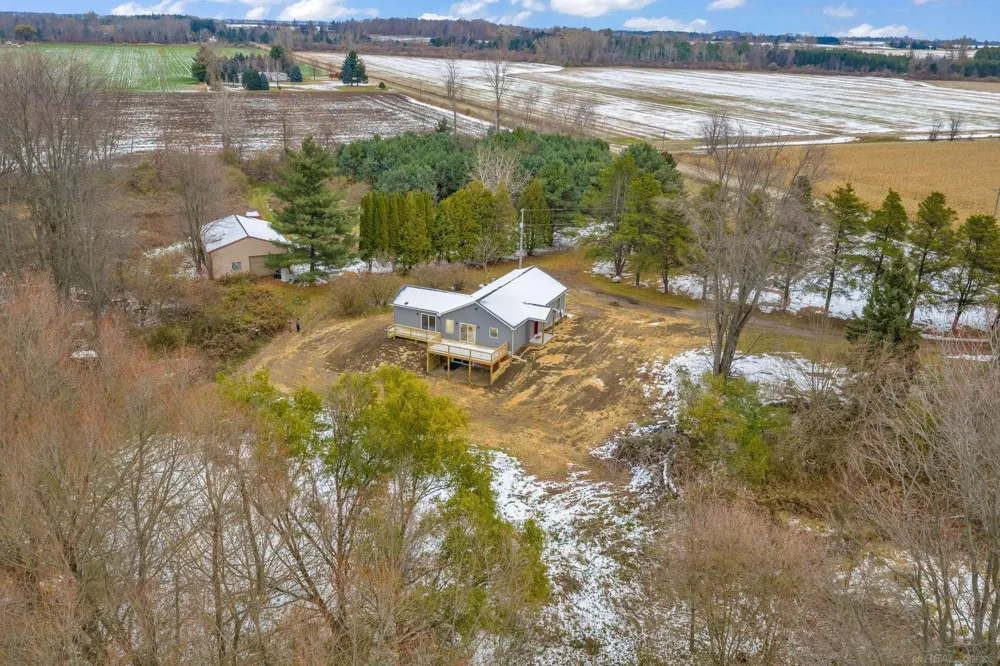 495 Church Road Bridgehampton Township, MI 48419