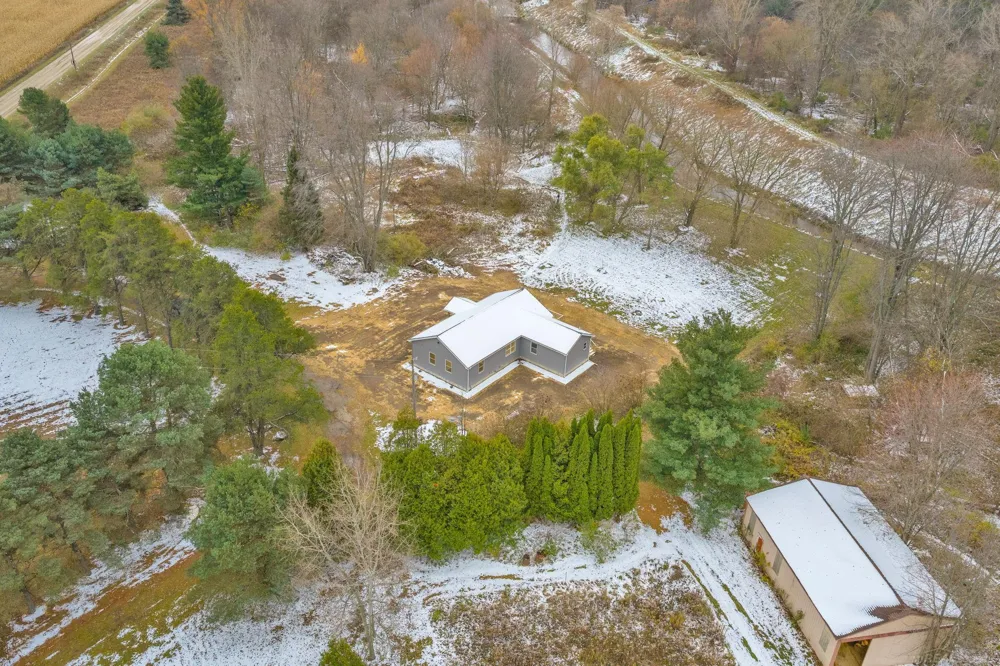 495 Church Road Bridgehampton Township, MI 48419