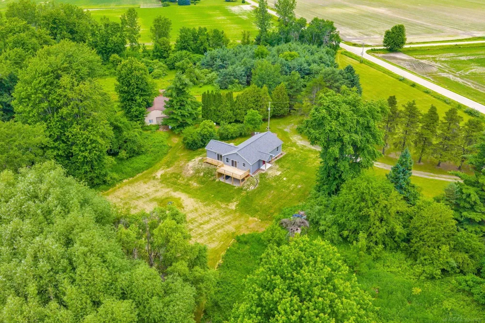 495 Church Road Bridgehampton Township, MI 48419