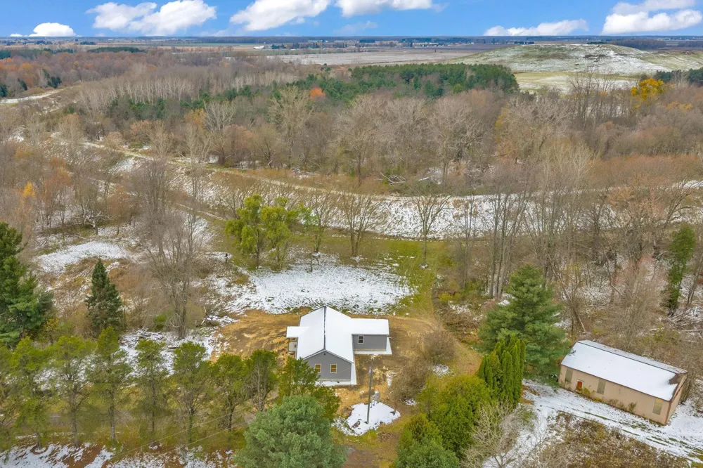 495 Church Road Bridgehampton Township, MI 48419