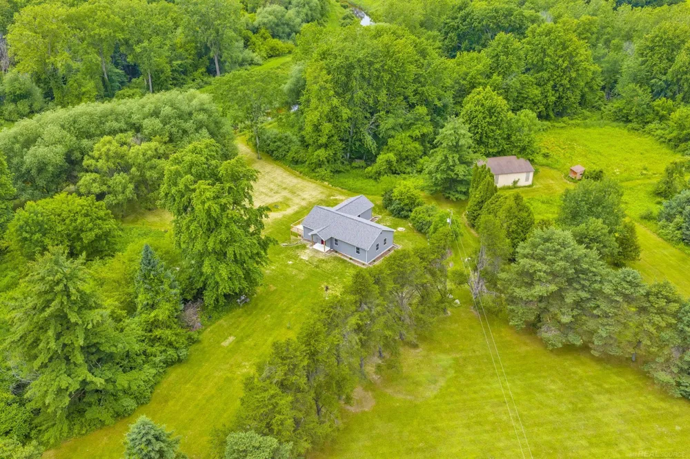 495 Church Road Bridgehampton Township, MI 48419