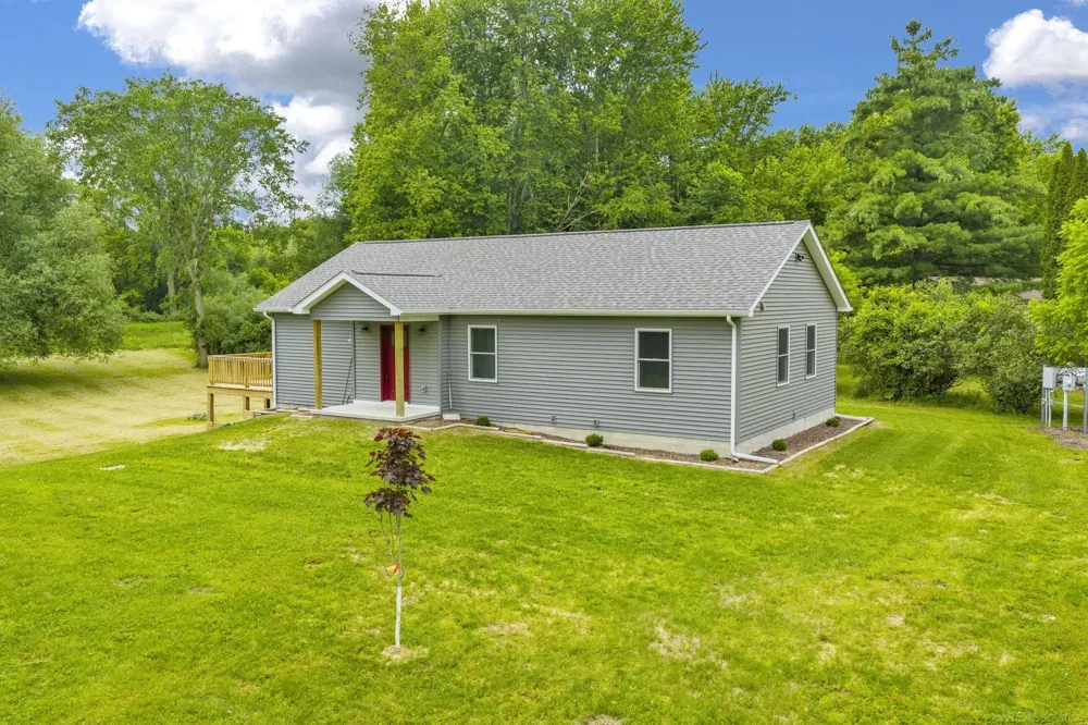 495 Church Road Bridgehampton Township, MI 48419